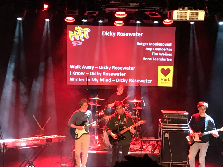 HIT bands, Dicky Rosewater